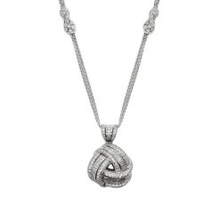 PENDANT WITH DIAMONDS
