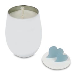 Alternative view of BLUE HEARTS